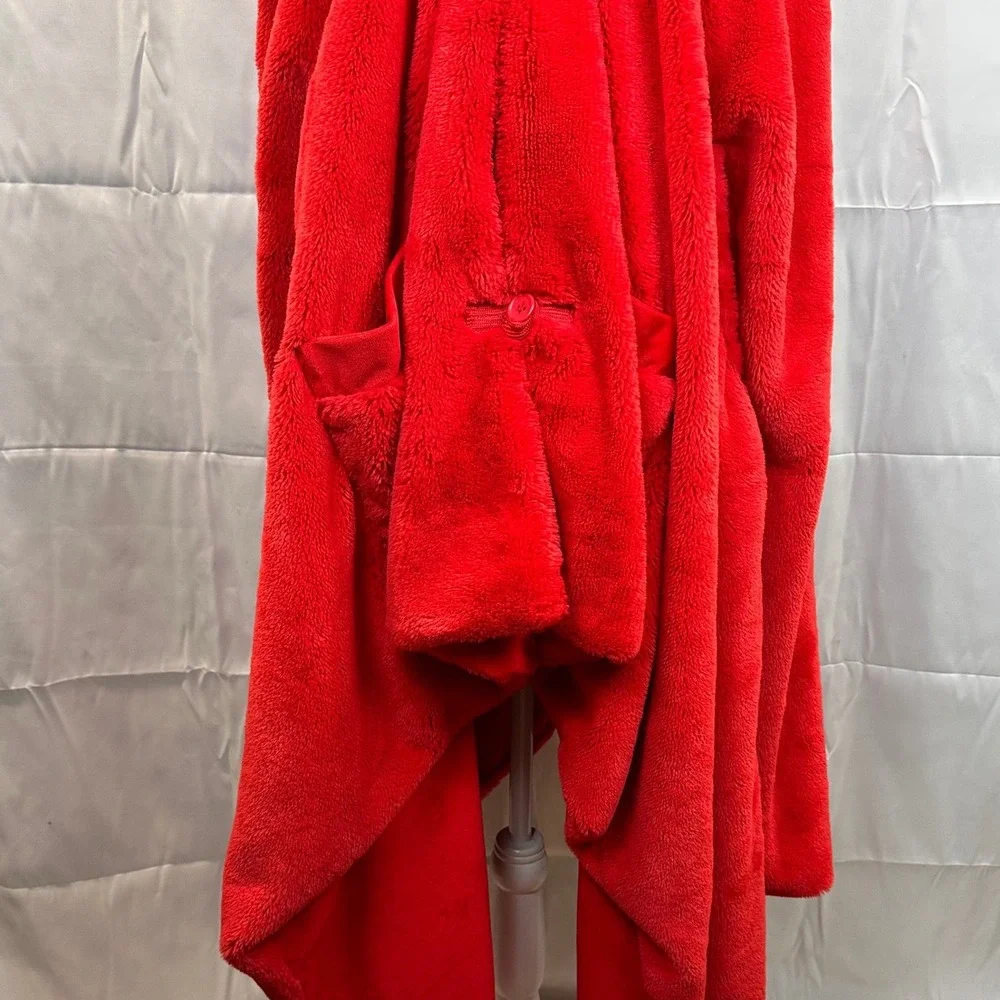 Disney Minnie Mouse Red Plush Hooded Wearable Blanket Robe with Pockets OEKO-TEX